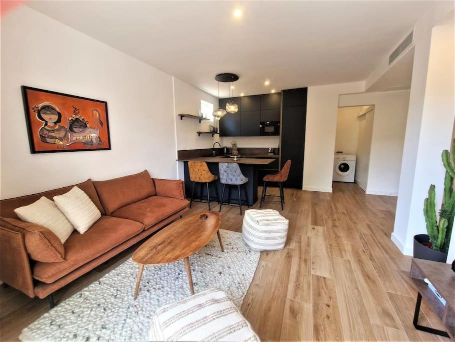 The Chic Liberation Apartment Ница Екстериор снимка